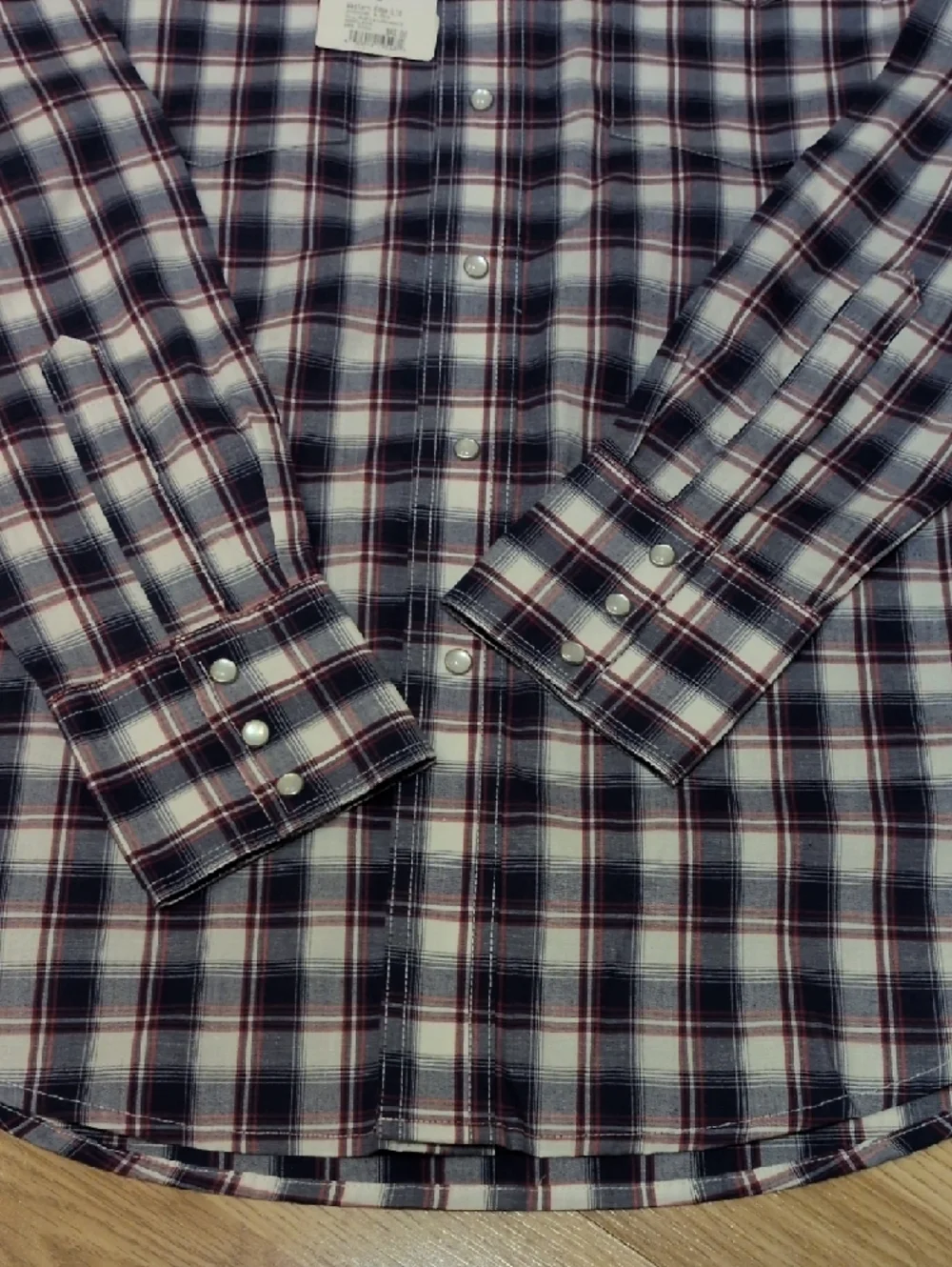 Wrangler Navy, Red and White Plaid Button-Down Shirt - Picture 6 of 9